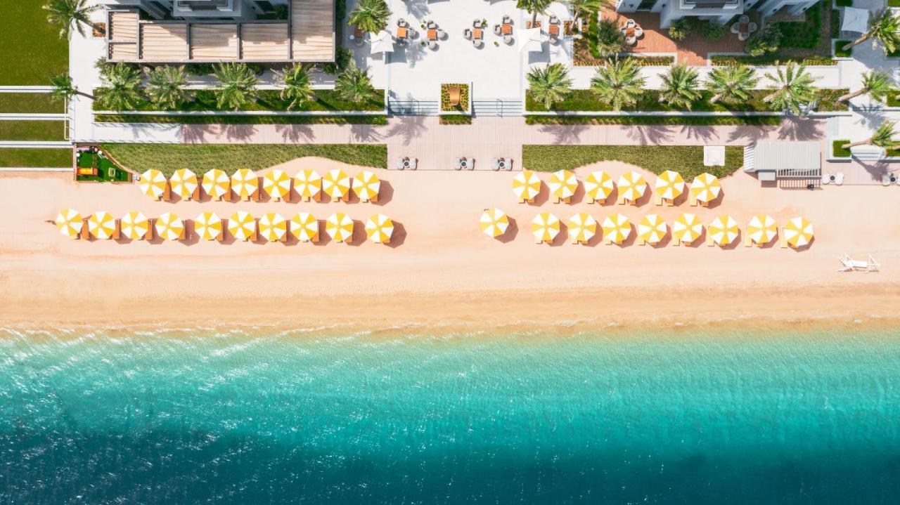 Vida Beach Resort Umm Al Quwain Exteriér fotografie Aerial view of the beach at The Standard, East Village